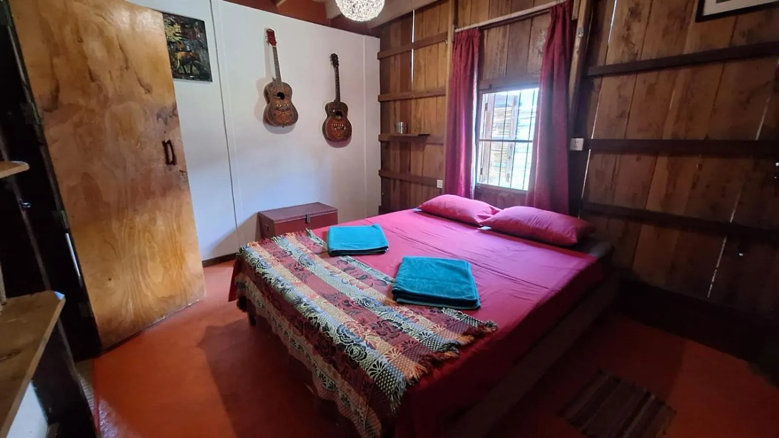 קו רונג סנלואם Dragonfly Guesthouse קו רונג סנלואם