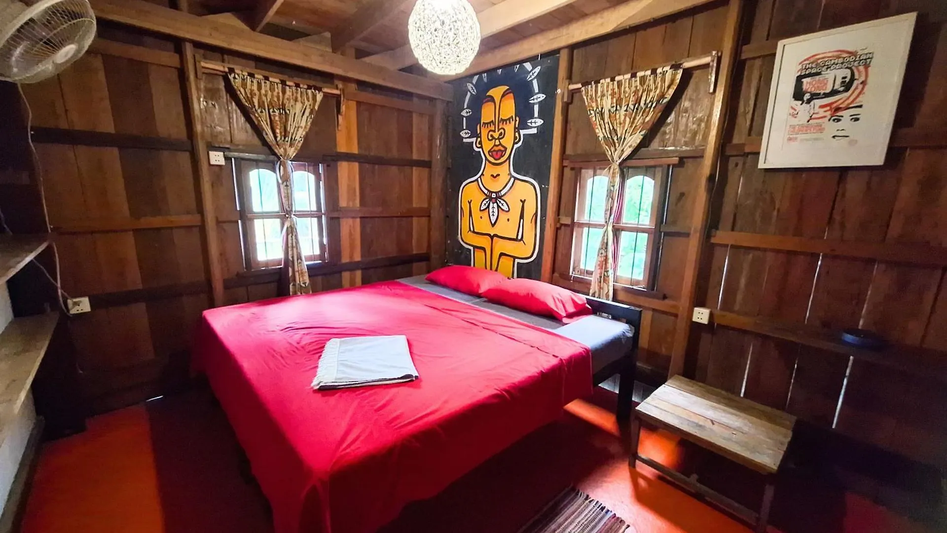 ホステル Dragonfly Guesthouse ロンサレム島 カンボジア